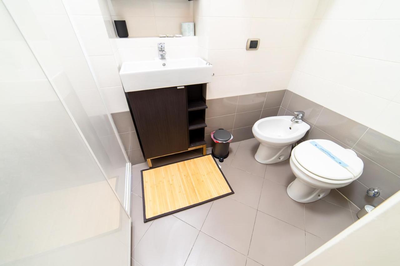 Hbhall Sempione Apartment Milán Exterior foto